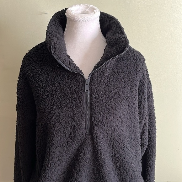 Express faux fur sherpa black popover 1/4 zip cozy oversized sweatshirt jacket - Picture 3 of 13